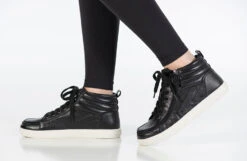 Black Leather BILLY Ten9 CS Sneaker High Tops -Outlet Billy Footwear Store BK22442 002 studio standing 1 940x614 bc5c77ea 3899 4ef6 90d4 6952734f9599