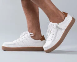 FINAL SALE - Men's White BILLY Low Sneakers 13 FINAL SALE - Men's White BILLY Low Sneakers -Outlet Billy Footwear Store BM20003 100 Studio1 880x704 1