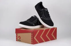 FINAL SALE - Men's Black/White Stitch BILLY Sneaker Low Tops -Outlet Billy Footwear Store BM22128 002 studio 3 940x614 37c0ef9f f9c2 478b 9bca 9955982a5474