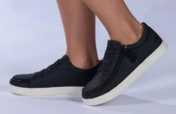 FINAL SALE - Women's Black BILLY Gore Lows -Outlet Billy Footwear Store BW21120 001 studio standing 1 940x614 97a5b12f bb53 474f 8b87 7bffd7f8f35c